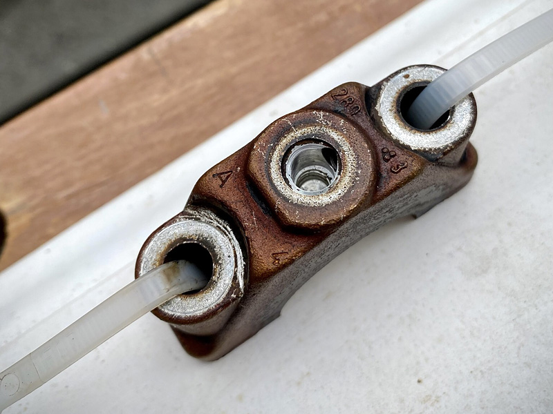 Valve covers stripped threads fix DIY